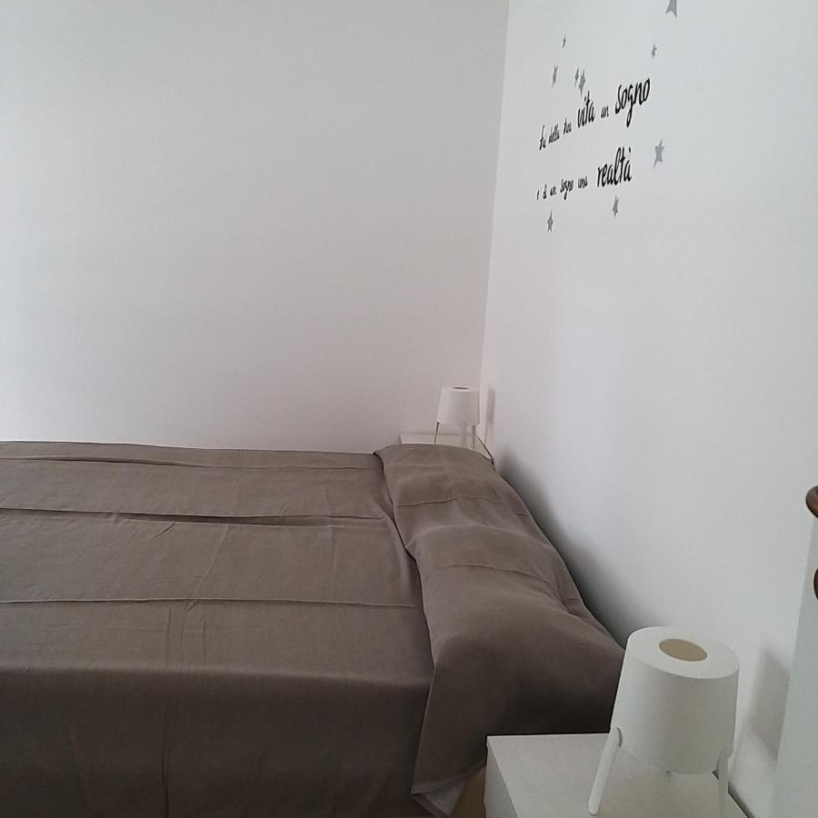 Casa Luna Apartment Montesilvano Bagian luar foto